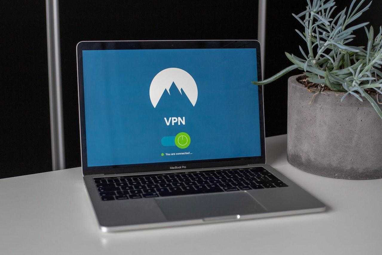 Is Streaming With a VPN Legal in the UK in 2024?